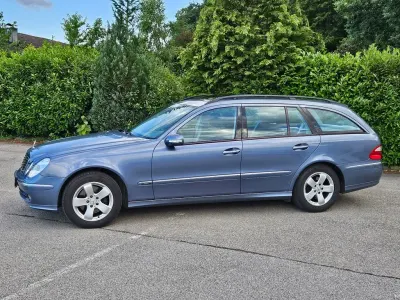 Gebraucht Mercedes 320 Avantgarde 224 PS (164 kW) 2005 Blau Limousine