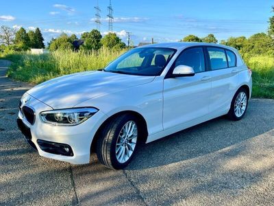 gebraucht BMW 116 d Sport Line Sport Line Keyless Go