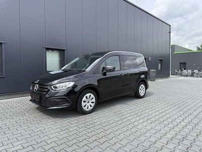 Mercedes T160