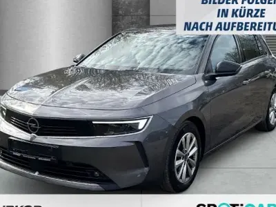 Używany Opel Astra Enjoy 110 KM (80 kW) 2023 Szary Sedan/Limuzyna