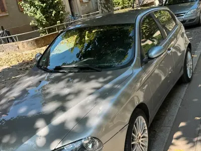 Gebraucht Alfa Romeo 147 150 PS (110 kW) 2006 Grau Kleinwagen