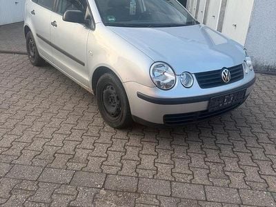 Gebraucht VW Polo 74 PS (54 kW) 2002 Grau Kleinwagen