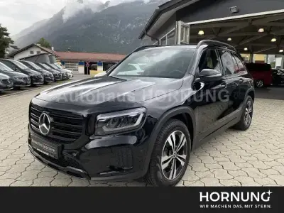 Gebraucht Mercedes GLB180 Progressive 136 PS (100 kW) 2025 Metalliclack kosmosschwarz SUV