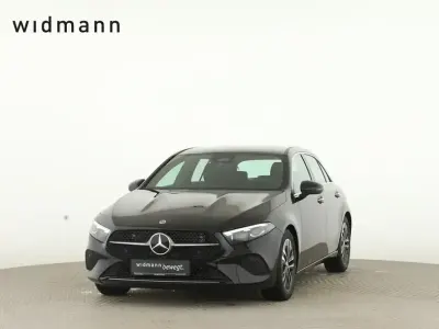 Gebraucht Mercedes A200 163 PS (119 kW) 2026 Schwarz Limousine