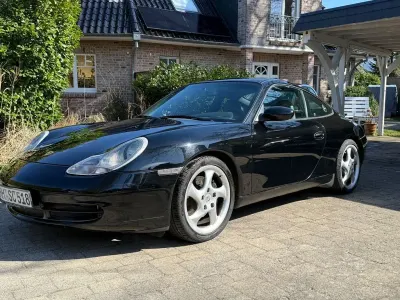 Gebraucht Porsche 911 Carrera 300 PS (220 kW) 2000 Schwarz Coupé
