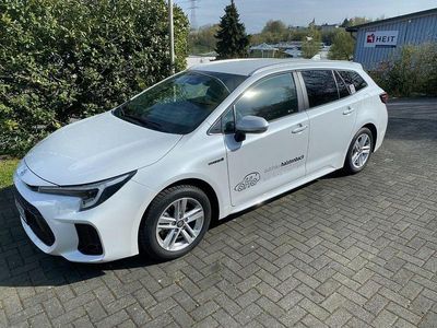 Gebraucht Suzuki Swace Comfort+ 122 PS (89 kW) 2024 Platinum white pearl Kombi