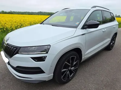 Używany Skoda Karoq SportLine 150 KM (110 kW) 2019 Biały SUV