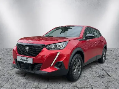 Gebraucht Peugeot 2008 Active 131 PS (96 kW) 2022 Elixir rot sonderlack SUV