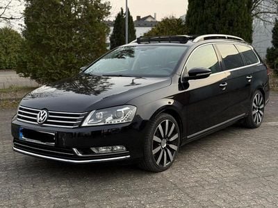 Second-hand VW Passat Highline 170 CP (125 kW) 2011 Negru Break