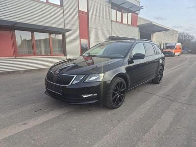 Gebraucht Skoda Octavia Ambition 116 PS (85 kW) 2017 Schwarz Kombi