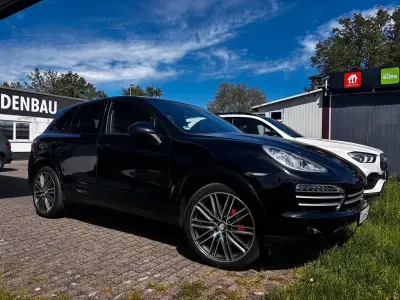 Usata Porsche Cayenne Platinum Edition 262 CV (192 kW) 2014 Nero SUV