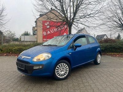 Blau Gebraucht 2012 Fiat Punto Evo Kleinwagen | 1.790 € (Etwas zu teuer)
