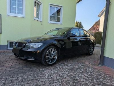 Second-hand BMW 318 Performance 143 CP (105 kW) 2008 Negru Berlinǎ