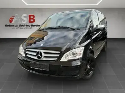 Usata Mercedes Viano Edition 224 CV (164 kW) 2012 Nero Monovolume
