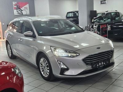 Gebraucht Ford Focus Titanium 120 PS (88 kW) 2019 Silber Kombi