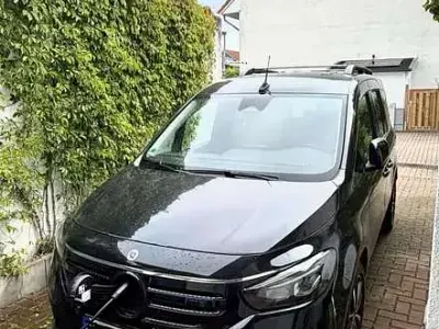 Gebraucht Mercedes EQT200