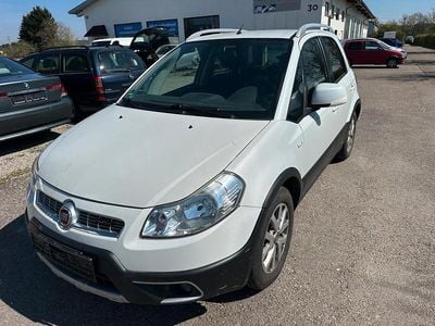 Gebraucht Fiat Sedici 135 PS (99 kW) 2011 Weiß SUV