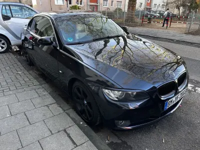 Gebraucht BMW 320 Cabriolet Sport Line 170 PS (125 kW) 2008 Schwarz Cabrio