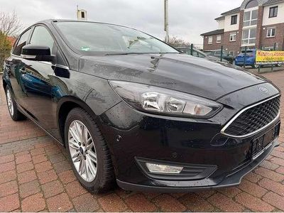 Usata Ford Focus 125 CV (91 kW) 2018 Nero Berlina
