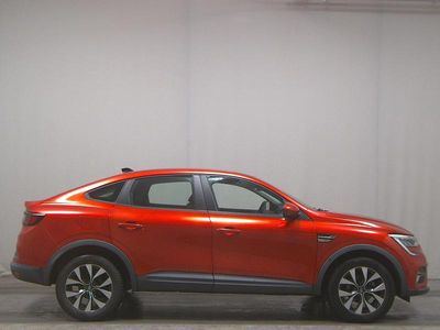 Gebraucht Renault Arkana Zen 140 PS (102 kW) 2022 Rot SUV