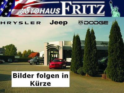 Neu Jeep Avenger Summit 101 PS (74 kW) 2026 Weiß SUV