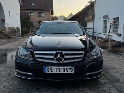 Gebraucht Mercedes C250 Avantgarde 204 PS (150 kW) 2012 Schwarz Limousine