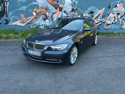 Second-hand BMW 330 Basis 231 CP (169 kW) 2006 Gri Break