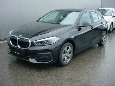 Gebraucht BMW 118 136 PS (100 kW) 2022 Schwarz Kleinwagen