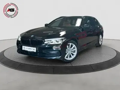 Gebraucht BMW 520 Sport Line 190 PS (139 kW) 2019 Schwarz Kombi