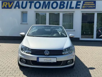 Gebraucht VW Eos Basis 122 PS (89 kW) 2015 Silber Cabrio