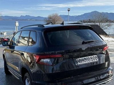 Schwarz Gebraucht 2021 Skoda Karoq SportLine SUV | 24.500 € (Fairer Preis)