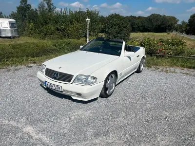 Gebraucht Mercedes SL300 231 PS (169 kW) 1991 Weiß Cabrio
