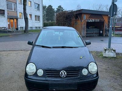 Schwarz Gebraucht 2004 VW Polo Kleinwagen | 2.250 € (Teuer)