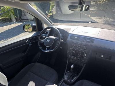 Gebraucht VW Caddy Maxi Trendline 131 PS (96 kW) 2020 Schwarz Van / Kleinbus