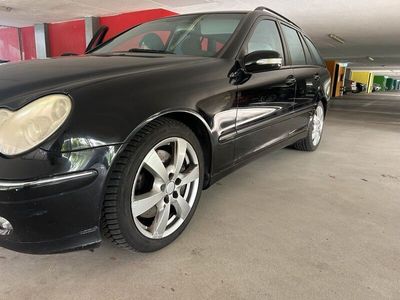 gebraucht Mercedes C200 CGI Kompressor AMG Paket