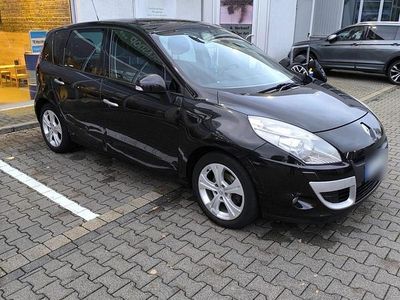 Gebraucht Renault Mégane III 132 PS (97 kW) 2010 Schwarz Kleinwagen