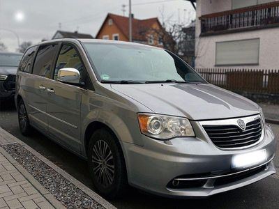 Lancia Voyager