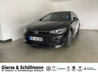 Gebraucht VW Passat R-line 193 PS (141 kW) 2025 Schwarz Kombi