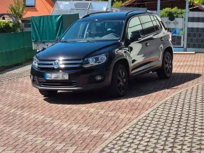 Gebraucht VW Tiguan Cup 140 PS (102 kW) 2014 Grau SUV