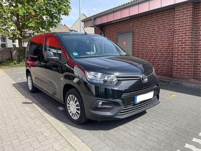Gebraucht Toyota Proace City City 110 PS (80 kW) 2021 Schwarz Van / Kleinbus