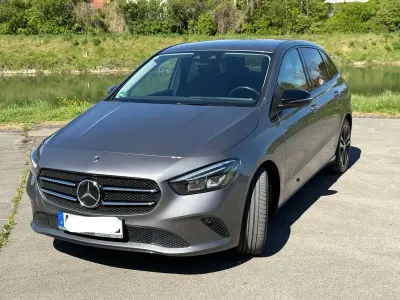 Usata Mercedes B220 Progressive 190 CV (139 kW) 2019 Grigio Monovolume