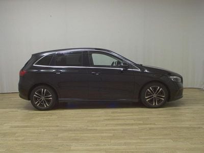 Mercedes B200