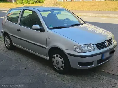 Gebraucht VW Polo 59 PS (43 kW) 2001 Silber Kleinwagen
