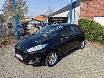Gebraucht Ford Fiesta Celebration 80 PS (58 kW) 2017 Schwarz Kleinwagen