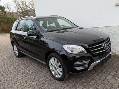Gebraucht Mercedes ML350 Sport 258 PS (189 kW) 2015 Obsidianschwarz SUV