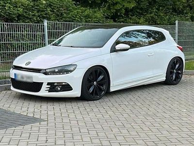 Gebraucht VW Scirocco 122 PS (89 kW) 2009 Weiß Coupé