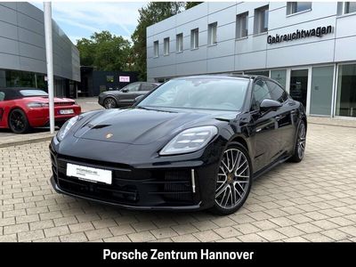 Gebraucht Porsche Panamera 470 PS (345 kW) 2024 Tiefschwarzmetallic Kleinwagen