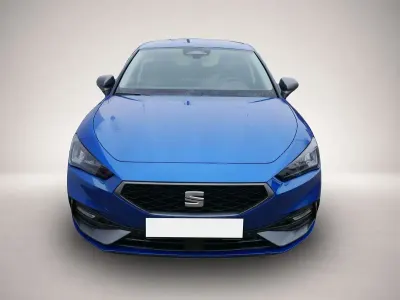 Neu Seat Leon FR 150 PS (110 kW) 2026 Blau Limousine