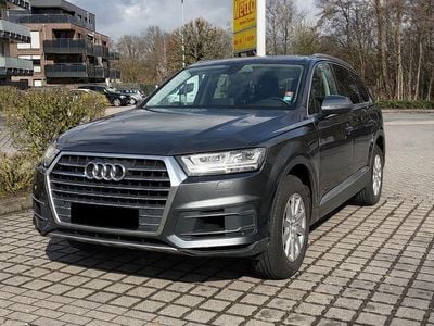 Second-hand Audi Q7 Premium 232 CP (170 kW) 2019 Gri SUV