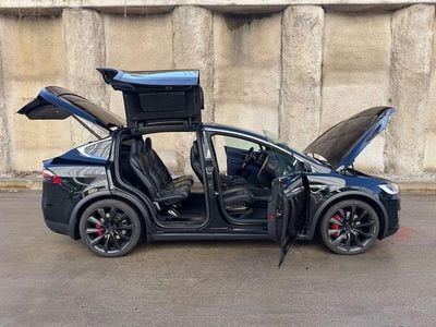 Schwarz Gebraucht 2016 Tesla Model X Performance SUV | 27.980 €